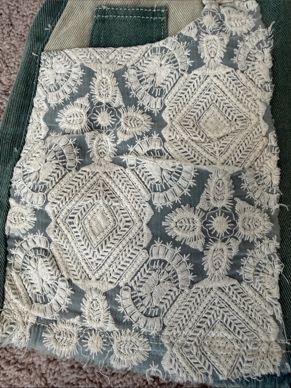Pol Green Lace Panel Women’s Shorts